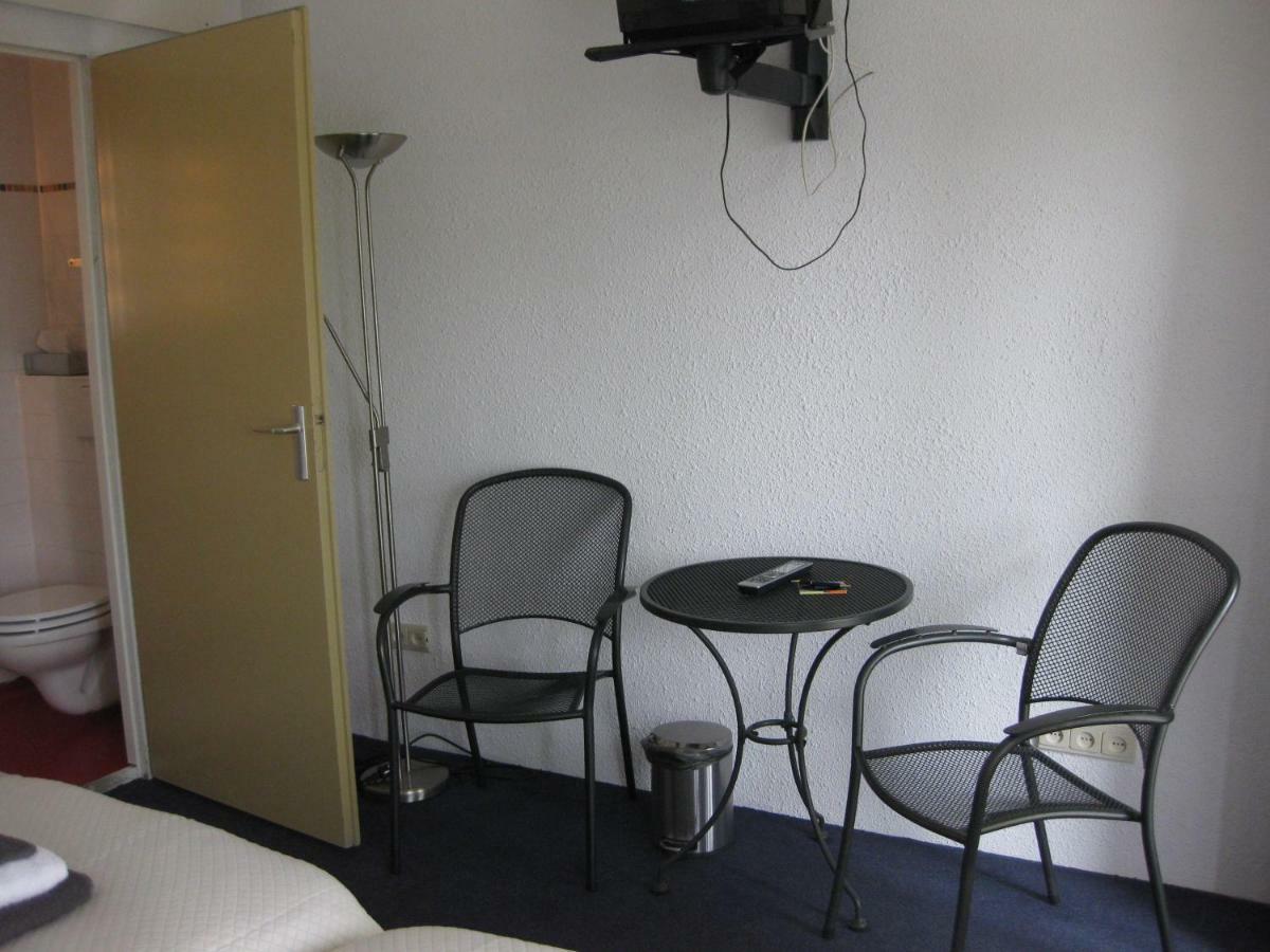 Hotel Garni Ijsselzicht Veessen Luaran gambar